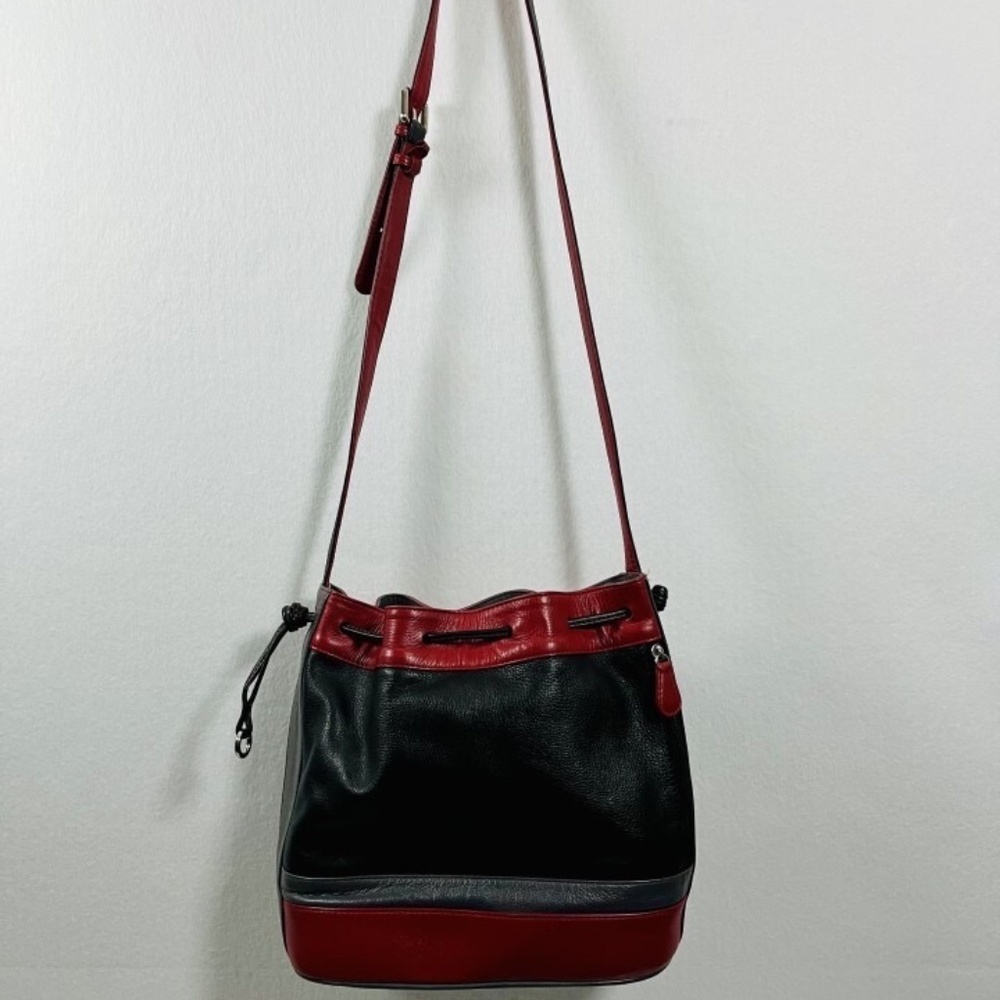 ili Leather Color Block Drawstring Red Grey & Black Should Bag Crossbody Bucket